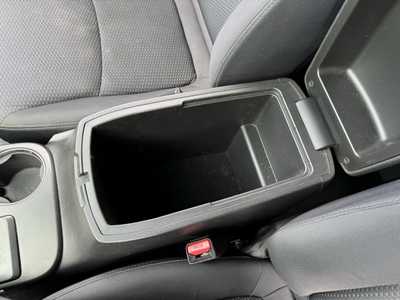 2011 Kia Sorento, $6590. Photo 12