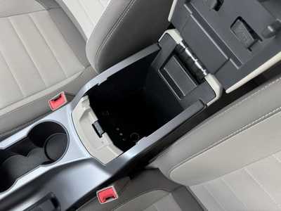 2013 Ford Escape, $8990. Photo 10