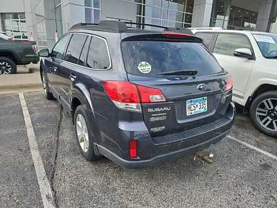 2013 Subaru Outback, $4990. Photo 4