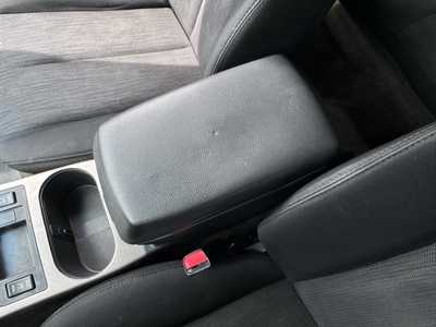 2013 Subaru Outback, $4590. Photo 9