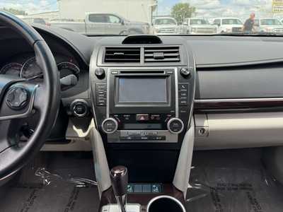 2013 Toyota Camry, $8291. Photo 2