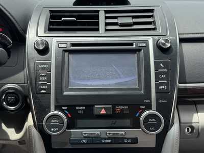 2013 Toyota Camry, $8291. Photo 4