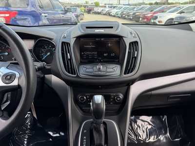 2014 Ford Escape, $10490. Photo 2