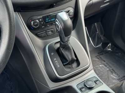 2014 Ford Escape, $10490. Photo 8