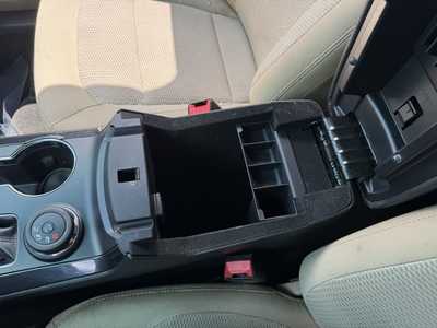 2016 Ford Explorer, $11999. Photo 12