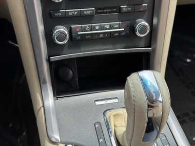 2011 Lincoln MKZ, $6990. Photo 7