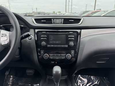 2014 Nissan Rogue, $6998. Photo 2