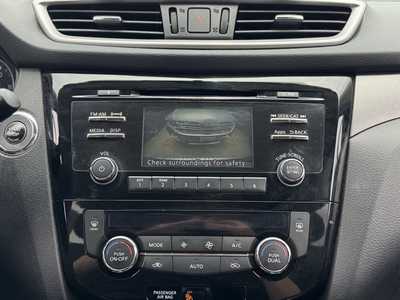 2014 Nissan Rogue, $6998. Photo 4