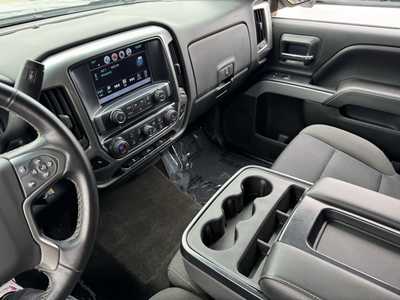 2017 Chevrolet 1500 Crew Cab, $13990. Photo 12