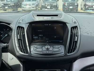 2014 Ford Escape, $10990. Photo 3