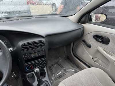 2002 Saturn S Series, $3490. Photo 8