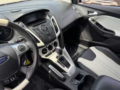 2013 Ford Focus, $7499. Photo 6