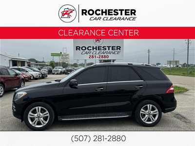 2015 Mercedes-Benz M-Class, $14800. Photo 1