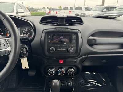 2015 Jeep Renegade, $10899. Photo 2