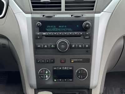 2010 Chevrolet Traverse, $5990. Photo 3
