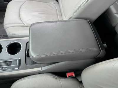 2010 Chevrolet Traverse, $5990. Photo 6