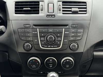 2012 Mazda Mazda5, $9490. Photo 3