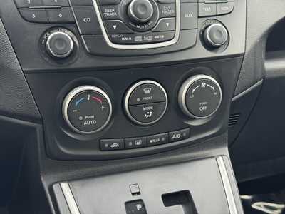 2012 Mazda Mazda5, $9490. Photo 4