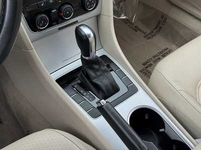 2013 Volkswagen Passat, $8000. Photo 8