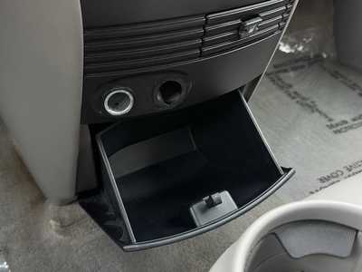 2006 Toyota Sienna, $2990. Photo 11