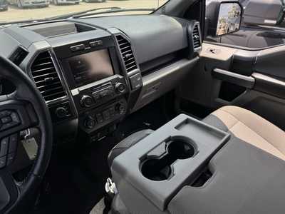 2015 Ford F150 Crew Cab, $16790. Photo 8