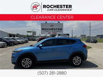 2016 Hyundai Tucson, $10990. Photo 1