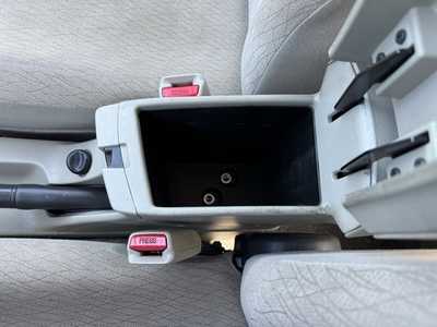 2007 Toyota Yaris, $3591. Photo 10