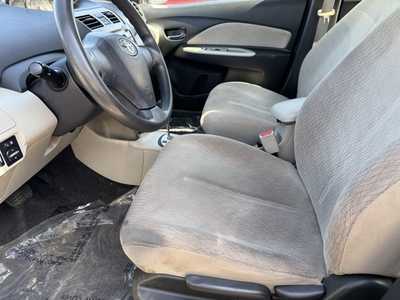 2007 Toyota Yaris, $3591. Photo 4