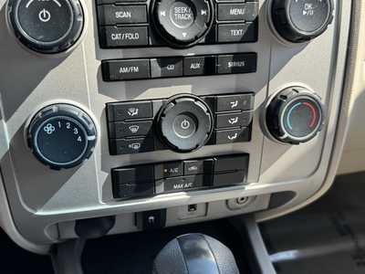 2009 Ford Escape, $4991. Photo 7