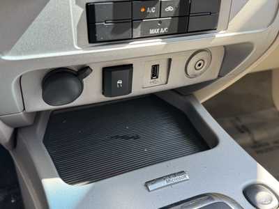 2009 Ford Escape, $4991. Photo 8