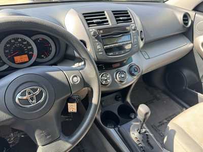 2009 Toyota RAV4, $7990. Photo 9