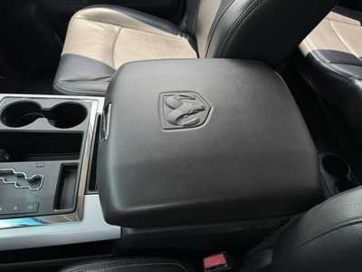 2009 Dodge 1500 Crew Cab, $9491. Photo 11