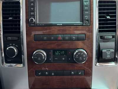 2009 Dodge 1500 Crew Cab, $9491. Photo 4