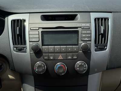 2009 Hyundai Sonata, $5499. Photo 3