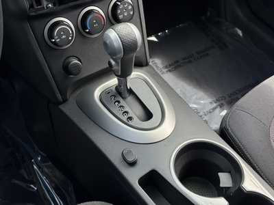 2010 Nissan Rogue, $7990. Photo 7