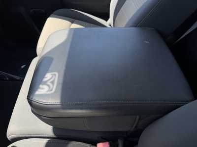 2012 RAM 1500 Reg Cab, $12990. Photo 9