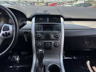 2013 Ford Edge, $7978. Photo 2