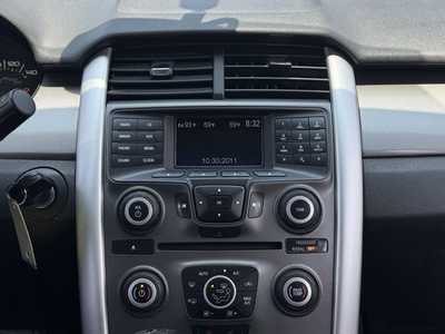 2013 Ford Edge, $7978. Photo 3