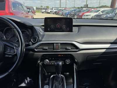2018 Mazda CX-9, $14589. Photo 2