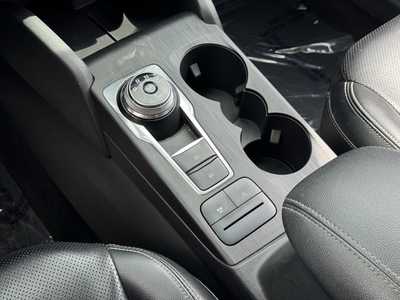 2020 Ford Escape, $14998. Photo 8