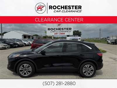 2020 Ford Escape, $14998. Photo 1