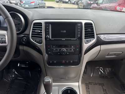 2012 Jeep Grand Cherokee, $8497. Photo 2