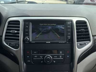 2012 Jeep Grand Cherokee, $8497. Photo 4