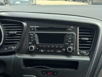 2012 Kia Optima, $6590. Photo 3