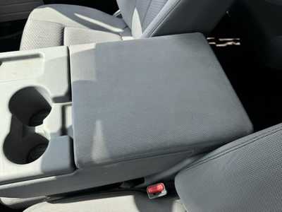 2013 Ford F150 Crew Cab, $12487. Photo 9