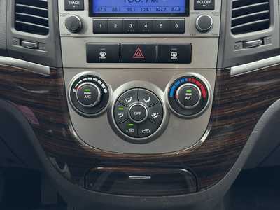 2011 Hyundai Santa Fe, $8490. Photo 4