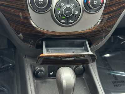 2011 Hyundai Santa Fe, $8490. Photo 5