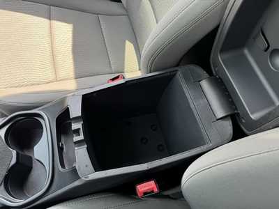2015 Hyundai Santa Fe, $12990. Photo 12