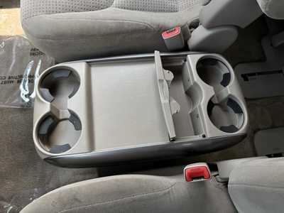 2006 Toyota Sienna, $2990. Photo 11