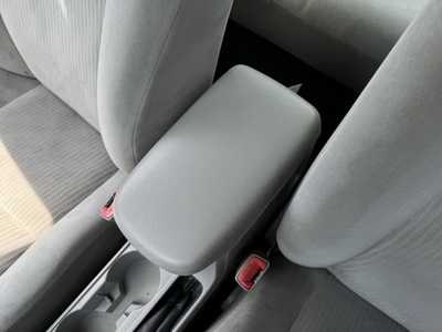 2010 Toyota Corolla, $5790. Photo 10